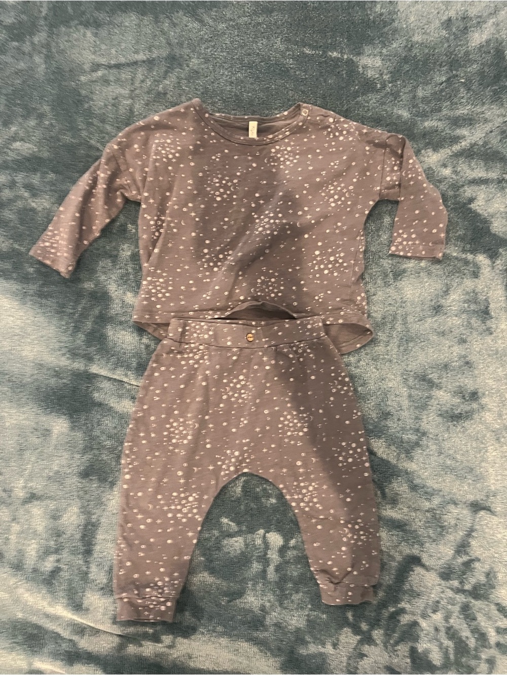 Rylee + Cru Gray Star Dot Kids Pajama Set